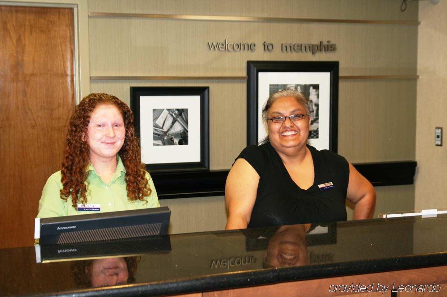 Hampton Inn Memphis Poplar Interior foto